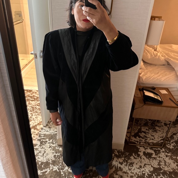 Medium City Girl black suede no size. I’m a size small and am modeling it. - Picture 3 of 5